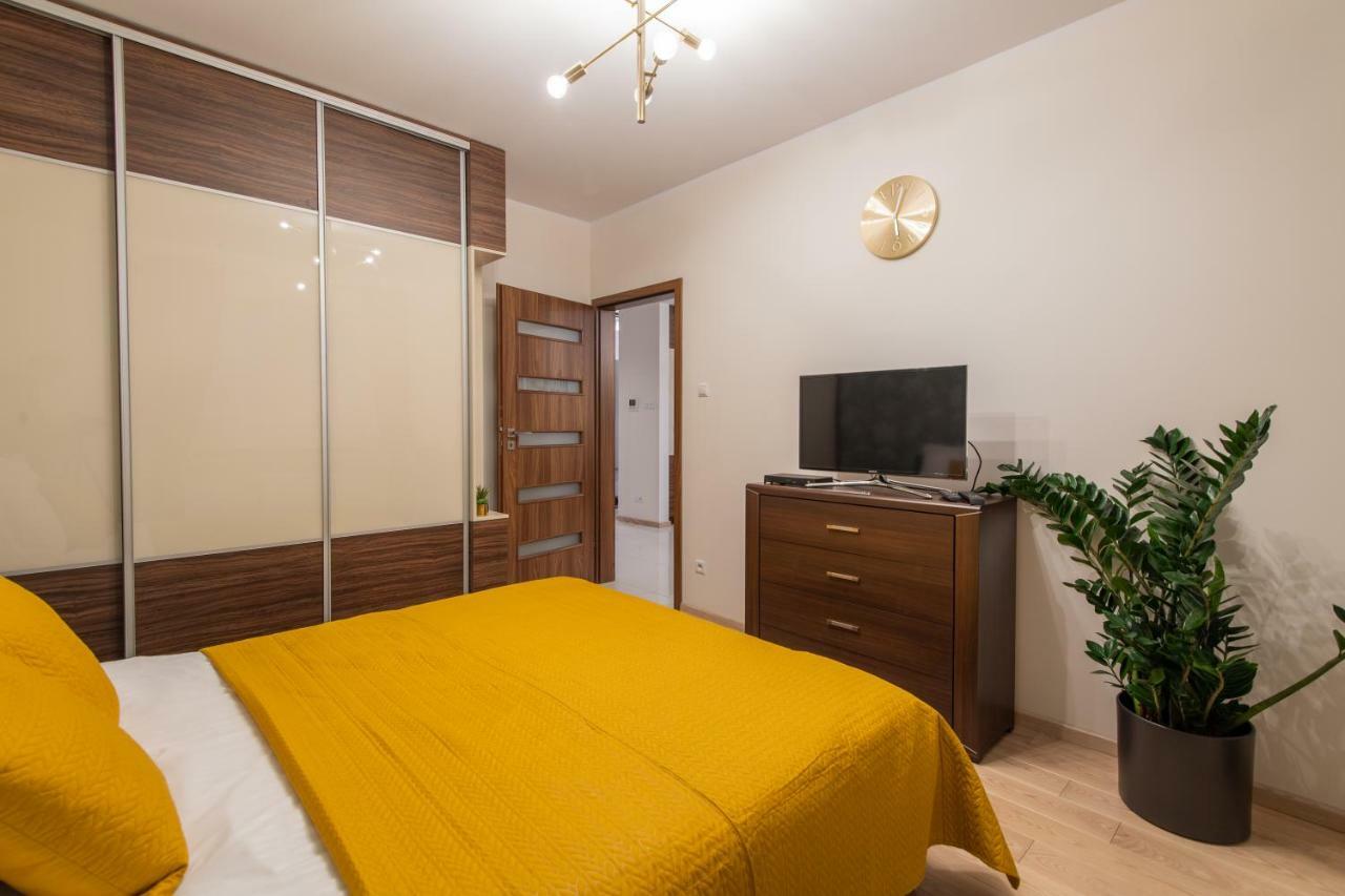 Mateyko Tarasy Apartment Krakow Ngoại thất bức ảnh